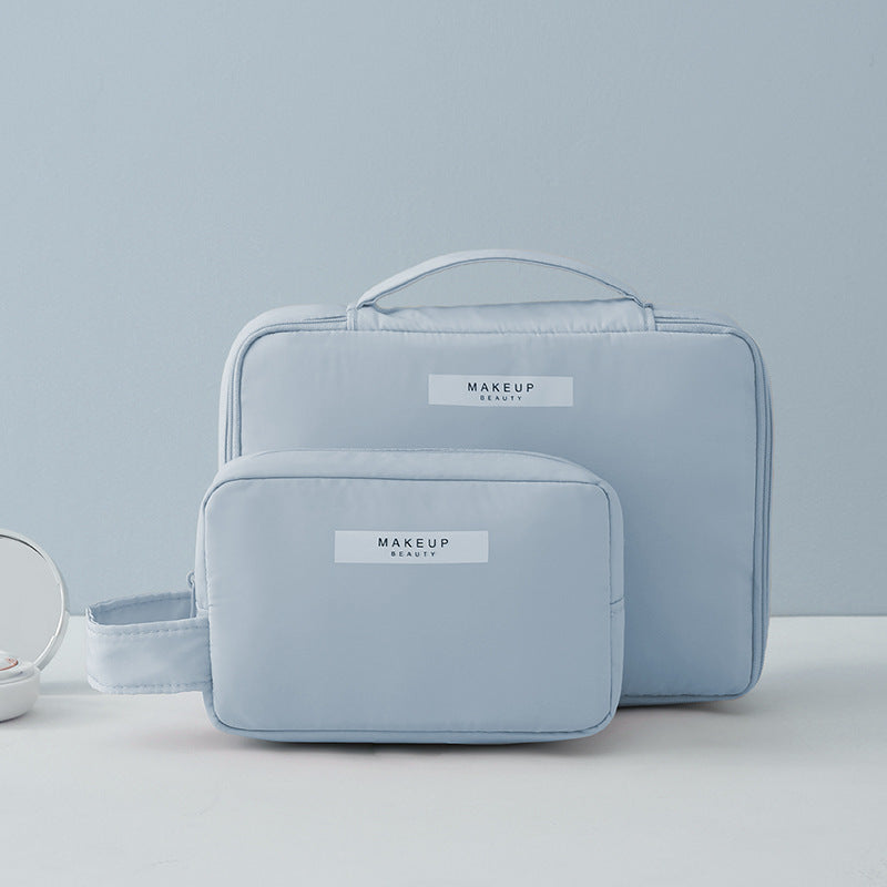 2 Kosmetiktaschen für Reisen - hellblau